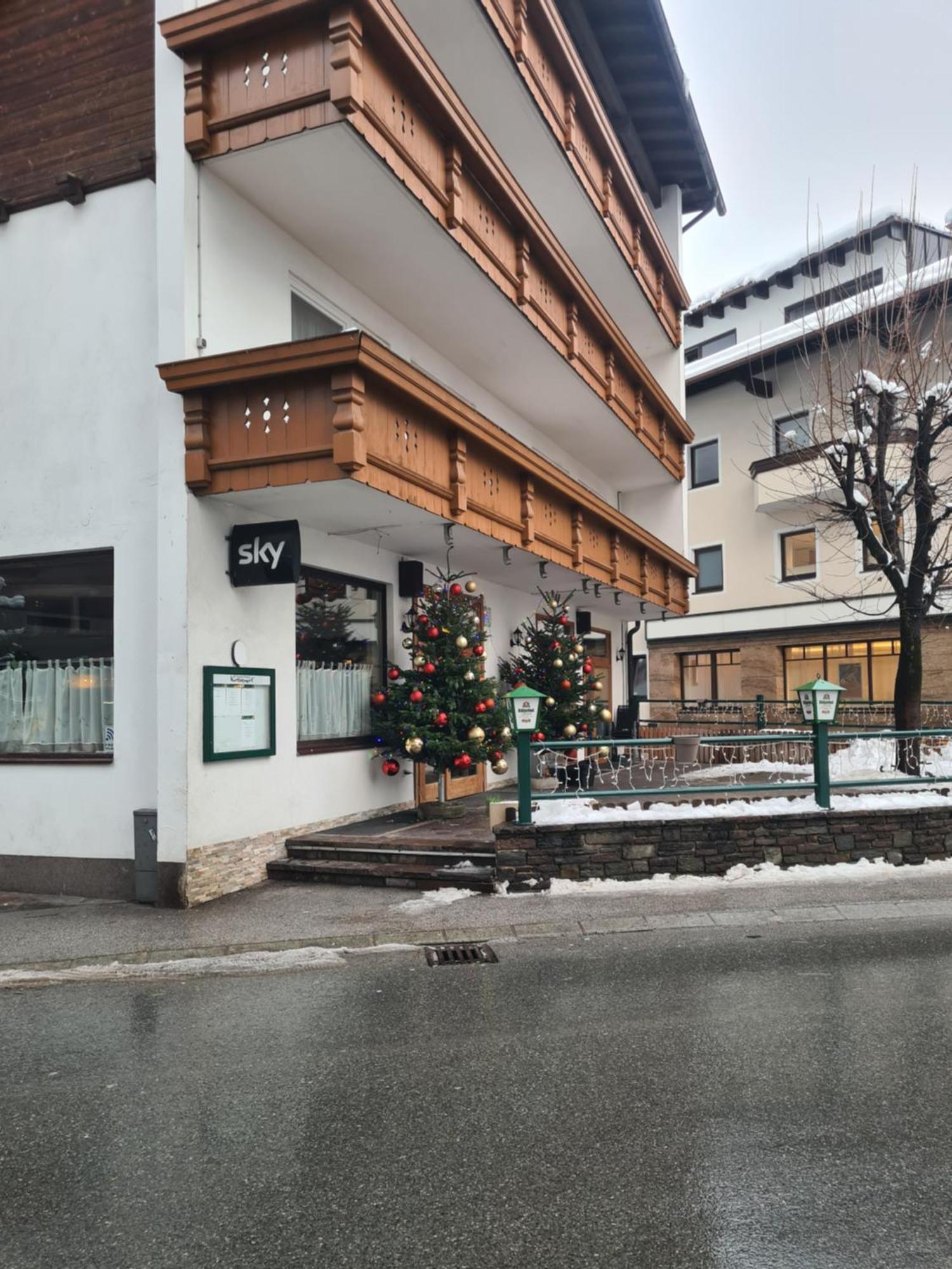 Gasthof Hotel Kirchenwirt Цель-ам-Циллер Экстерьер фото